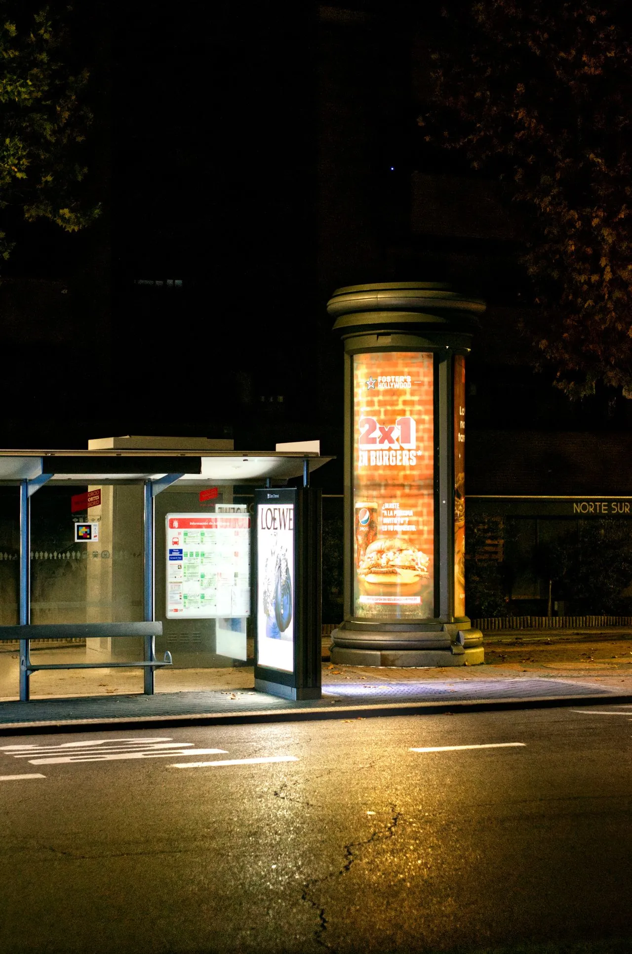 Avisos luminosos LED y Neoflex en Medellín — Estilo Gráfico